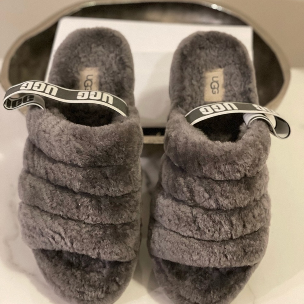 UGG Fluffilicious Slippers